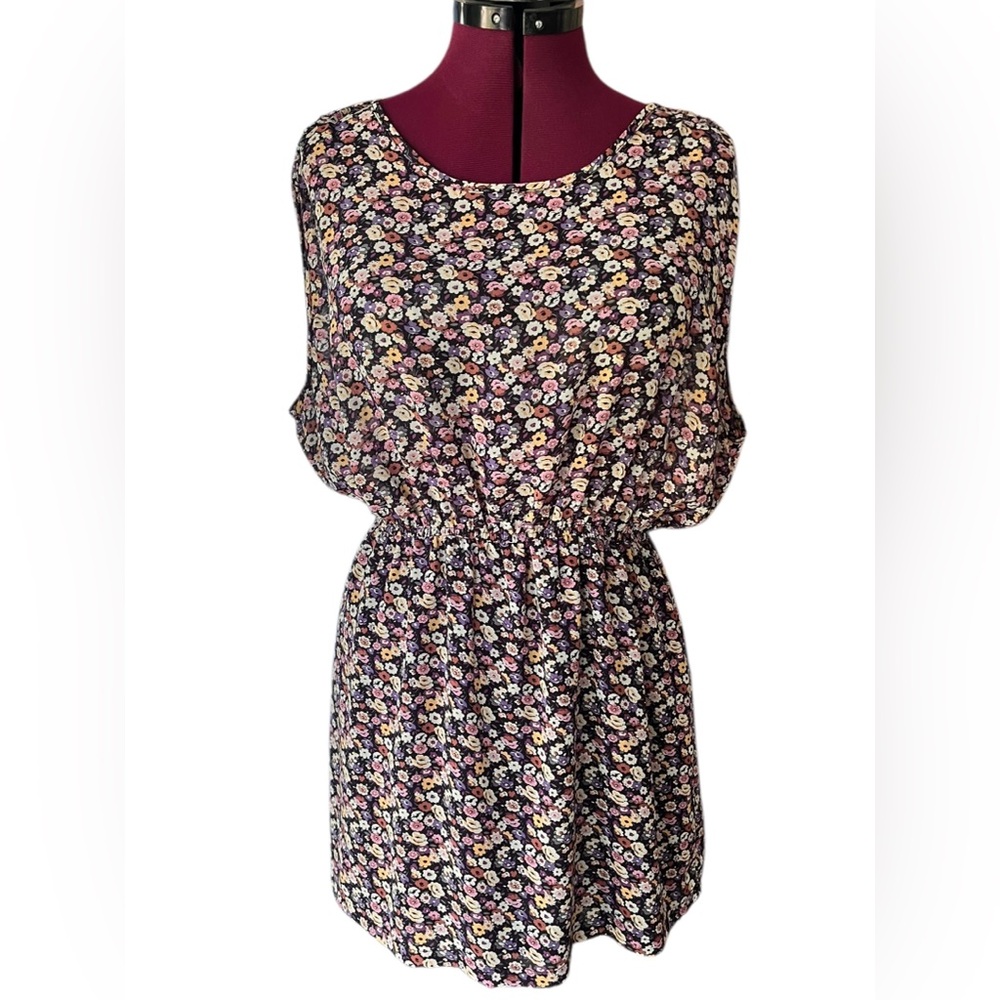 Forever 21 (XXII) Floral Sheer Mini Dress – Size M